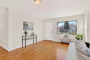 2836 S Grape Way, Denver, CO 80222 - Photo 6