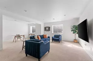 7281 S Vandriver Way, Aurora, CO 80016 - Photo 32