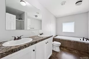 9400 Elm Ct, Denver, CO 80260 - Photo 18