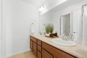 6247 S Muscadine Ct, Aurora, CO 80016 - Photo 28