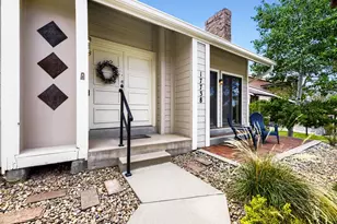 17738 E Crestridge Pl, Centennial, CO 80015 - Photo 2