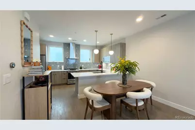 2870 Tremont Place, Denver, CO 80205 - Photo 6