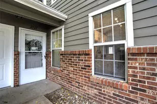 2121 Troy Ct, Colorado Springs, CO 80918 - Photo 1