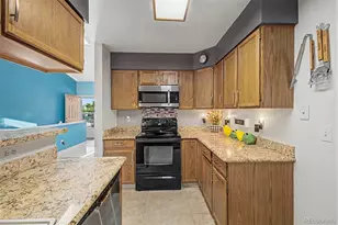 5868 W Asbury Pl, Lakewood, CO 80227 - Photo 12