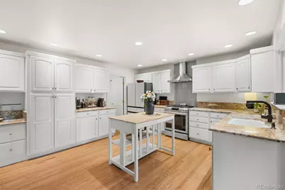 1935 Poncha Court, Larkspur, CO 80118 - Photo 8