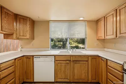 5492 S Richfield Way, Centennial, CO 80015 - Photo 16