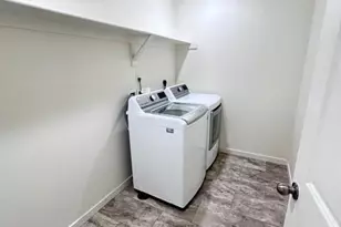 10962 Vaughn St, Commerce City, CO 80022 - Photo 16