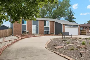 15882 E Girard Pl, Aurora, CO 80013 - Photo 2