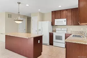 1956 S Danube Way, Aurora, CO 80013 - Photo 8