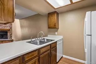 15999 E Alaska Pl, Aurora, CO 80017 - Photo 16