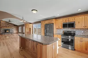 39475 Jo Cir, Elizabeth, CO 80107 - Photo 10