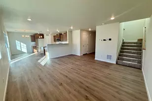 727 N Clubview St, Watkins, CO 80137 - Photo 8