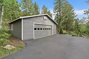 6645 Olympus Dr, Evergreen, CO 80439 - Photo 4