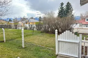 209 S Third St, Westcliffe, CO 81252 - Photo 2