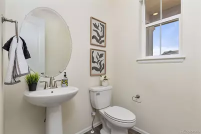 26265 E Canal Place, Aurora, CO 80018 - Photo 8