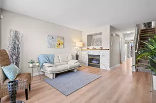 1954 Oakcrest Cir, Castle Rock, CO 80104 - Photo 2