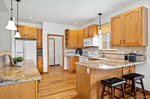 1075 Yank St, Golden, CO 80401 - Photo 8
