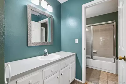 2049 E Phillips Lane, Centennial, CO 80122 - Photo 16