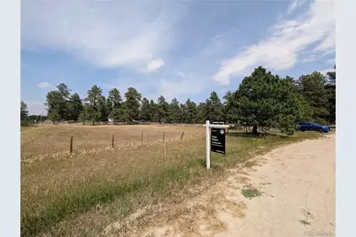 5025 Mahogany Way, Elizabeth, CO 80107 - Photo 2