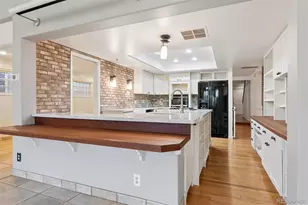 12335 E Bates Cir, Aurora, CO 80014 - Photo 14