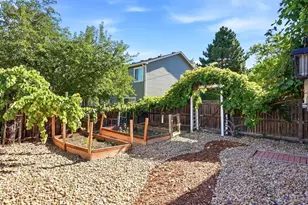 931 S Quintero Ct, Aurora, CO 80017 - Photo 40