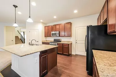 7844 S Elk Street, Aurora, CO 80016 - Photo 4