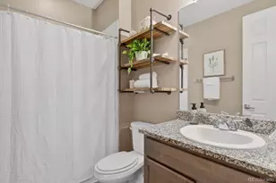 22350 E Mansfield Pl, Aurora, CO 80018 - Photo 18