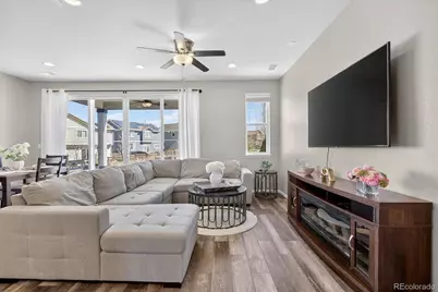 22350 E Mansfield Place, Aurora, CO 80018 - Photo 8