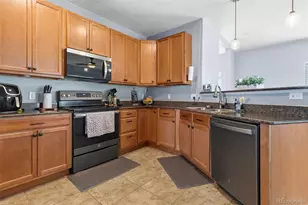10497 Paris St, Commerce City, CO 80640 - Photo 12