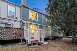 922 S Paris Ct, Aurora, CO 80012 - Photo 28