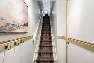 922 S Paris Ct, Aurora, CO 80012 - Photo 24