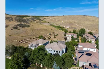 10488 Bluffmont Drive, Lone Tree, CO 80124 - Photo 26