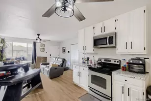 5388 Billings St, Denver, CO 80239 - Photo 8