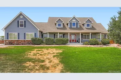 705 Antelope Drive W, Bennett, CO 80102 - Photo 2