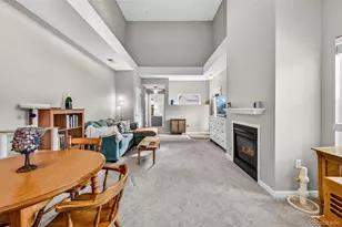 3235 S Walden Ct, Aurora, CO 80013 - Photo 8