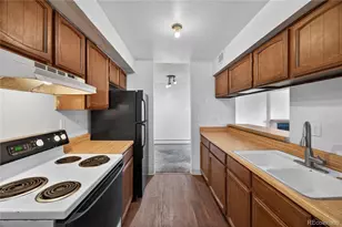 84 Nome Way, Aurora, CO 80012 - Photo 8