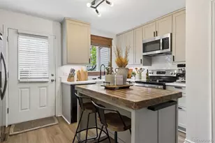 14201 E Hawaii Cir, Aurora, CO 80012 - Photo 10