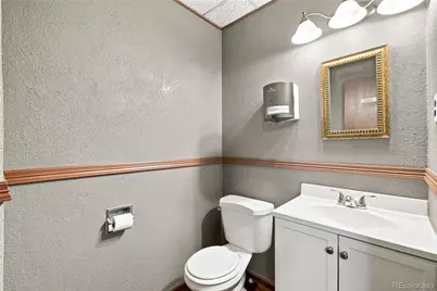 40 S 6th Avenue, Brighton, CO 80601 - Photo 20