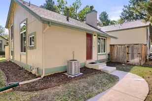 3771 S Danube Cir, Aurora, CO 80013 - Photo 4