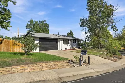 11213 W Briarwood Drive, Lakewood, CO 80226 - Photo 2