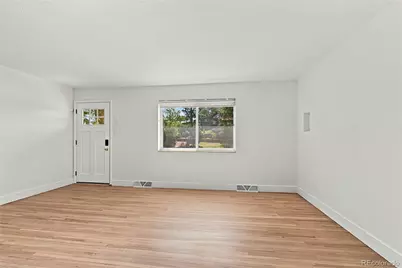 11213 W Briarwood Drive, Lakewood, CO 80226 - Photo 8