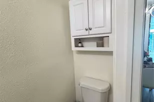 1662 S Blackhawk Way, Aurora, CO 80012 - Photo 6