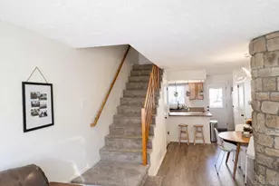 1662 S Blackhawk Way, Aurora, CO 80012 - Photo 10