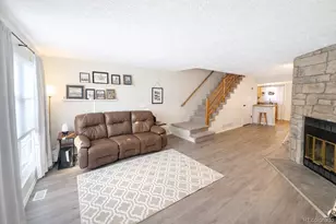 1662 S Blackhawk Way, Aurora, CO 80012 - Photo 4