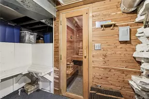 306 Collyer St, Longmont, CO 80501 - Photo 20