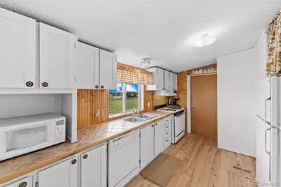 6245 Peerless Farms Road, Peyton, CO 80831 - Photo 10
