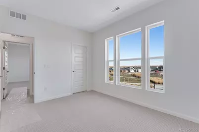 3364 N Haleyville Court, Aurora, CO 80019 - Photo 34