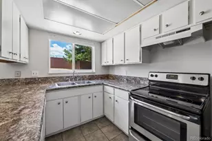 3942 S Yosemite St, Denver, CO 80237 - Photo 8
