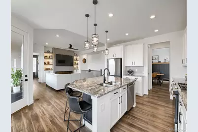 12735 Lake Port Street, Longmont, CO 80504 - Photo 2