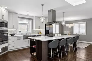 895 S Glencoe St, Denver, CO 80246 - Photo 18